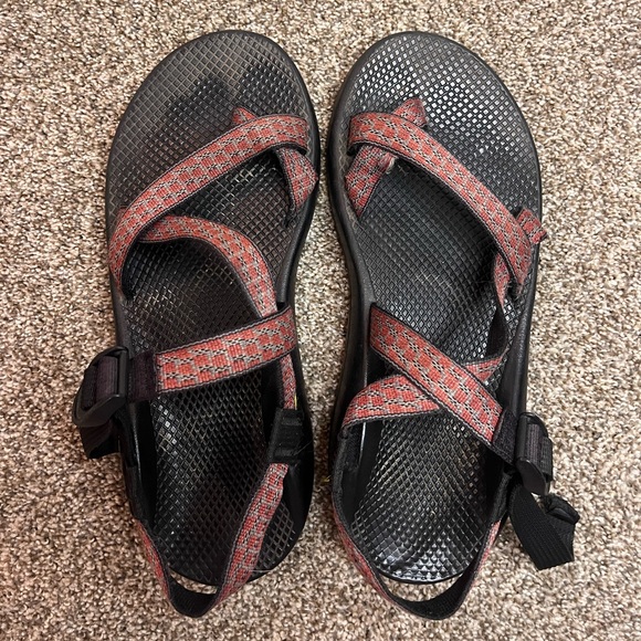 Men’s Size 11 Chacos - Picture 1 of 5